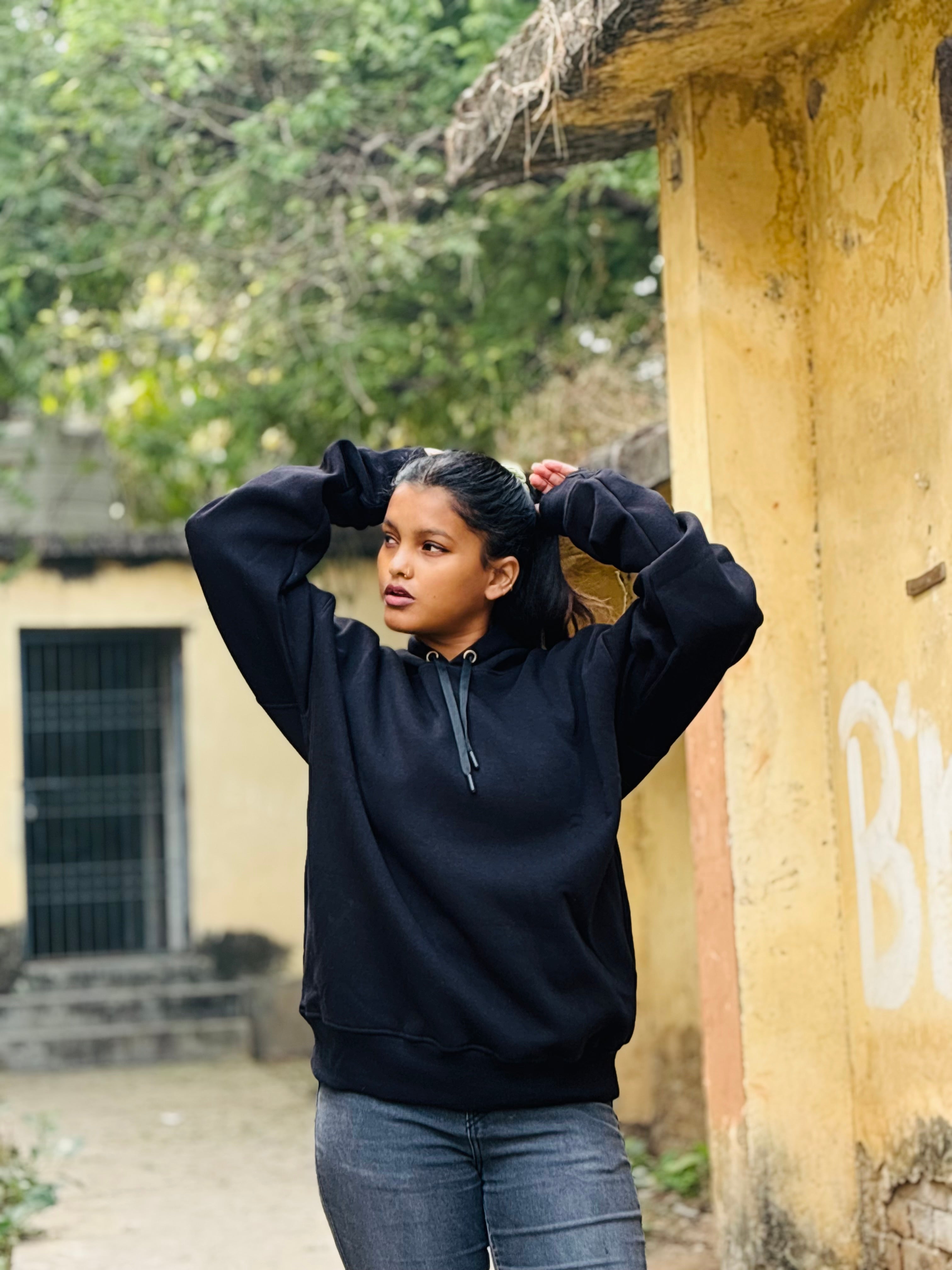 The Midnight Hoodie(Black)